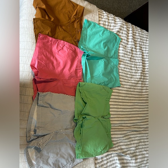 Women’s Shorts bundle - Picture 1 of 5